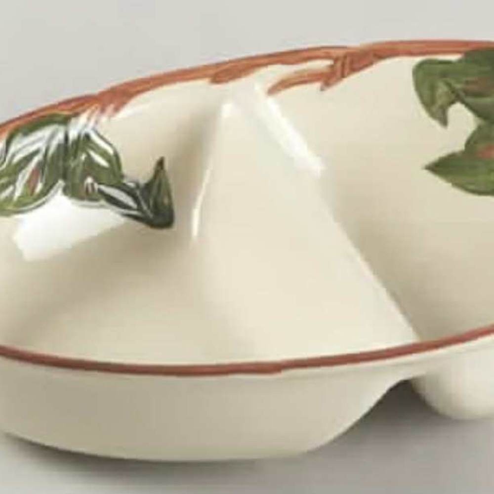 FRANCISCAN "APPLE" COLLECTION 10" DIVIDED VEGETABLE BOWL (USA BACKSTAMP)